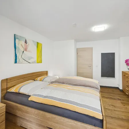 2 Bedroom Cozy In 度假居